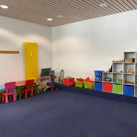 Panoramic - Wanderlust #329 Mit Schwimmbad *