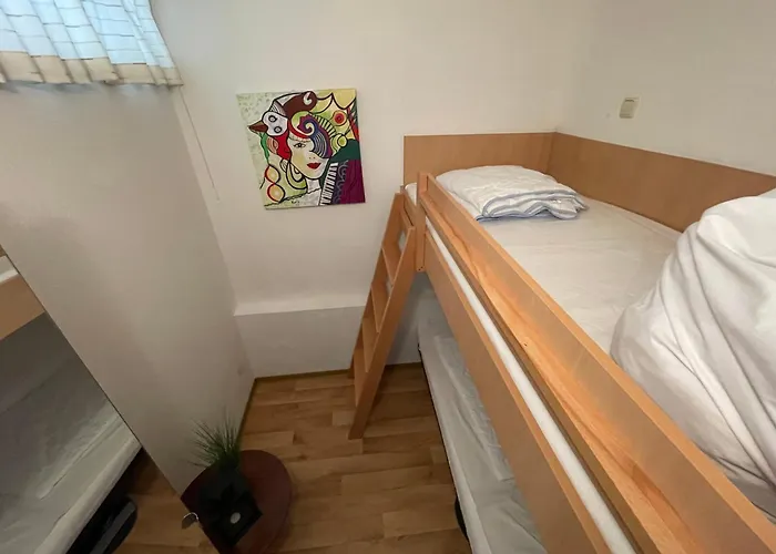 Panoramic - Wanderlust #329 Mit Schwimmbad *