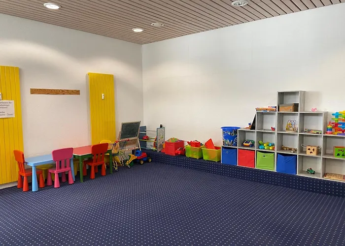 Panoramic - Wanderlust #329 Mit Schwimmbad *